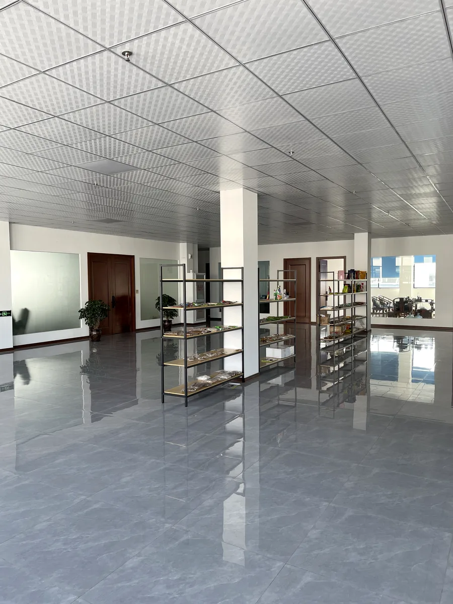 Interior environment of MWELLPACK factory
